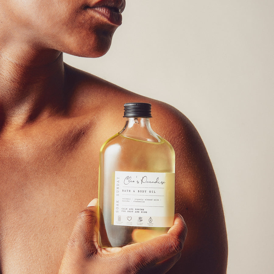 Bath & Body Oil Oil Skin Model skincare